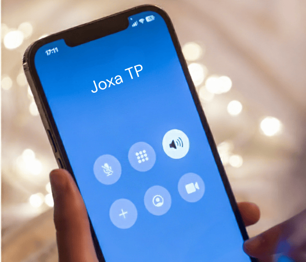 ecran de téléphone en appel avec JOXA TP terrassier dans les landes
